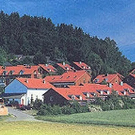 Ferienhaus In Mit Kleinem Garten Zandt